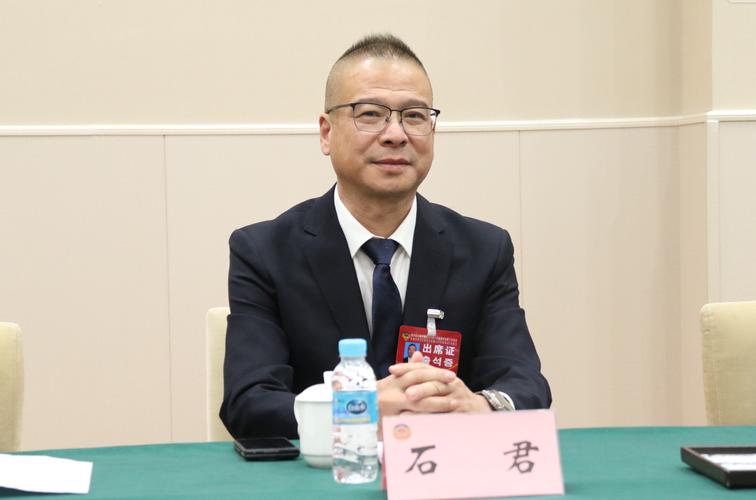 讓老年代步車安全駛上正軌——訪州政協委員石君